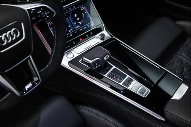 Audi RS6 (2024) thumbnail 34