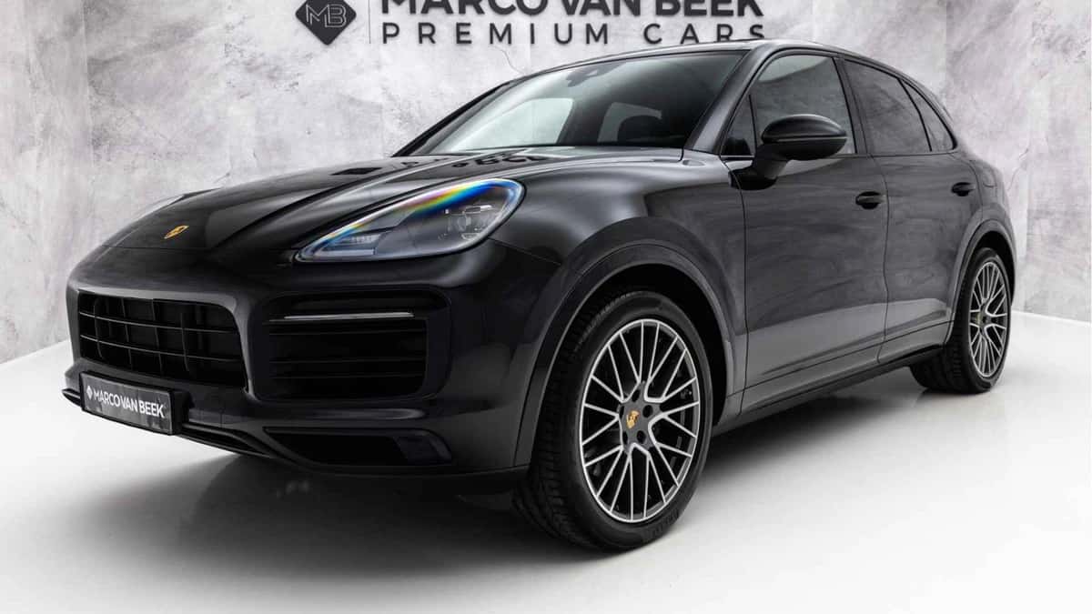 Porsche Cayenne (2023) — foto 1