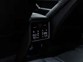 Porsche Cayenne (2023) thumbnail 22