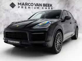 Porsche Cayenne (2023) thumbnail 4