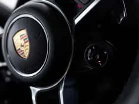 Porsche Cayenne (2023) thumbnail 34