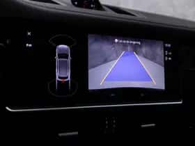 Porsche Cayenne (2023) thumbnail 39