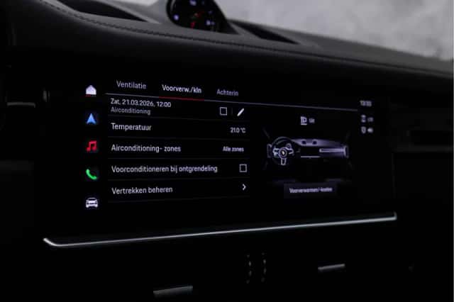 Porsche Cayenne (2023) thumbnail 45