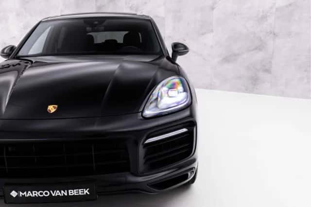 Porsche Cayenne (2023) thumbnail 53