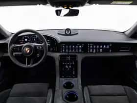 Porsche Taycan (2024) thumbnail 16