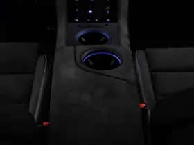 Porsche Taycan (2024) thumbnail 27