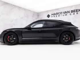 Porsche Taycan (2024) thumbnail 5