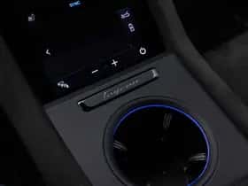Porsche Taycan (2024) thumbnail 51