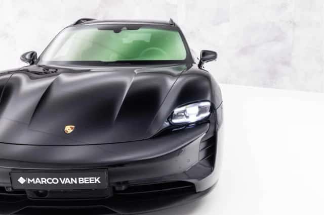 Porsche Taycan (2024) thumbnail 56