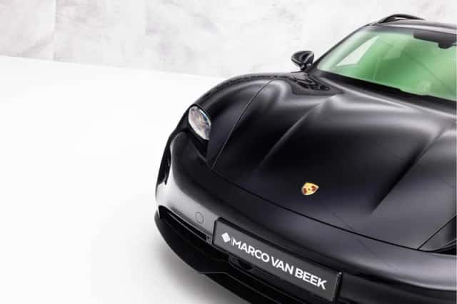 Porsche Taycan (2024) thumbnail 8