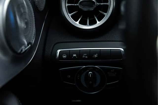 Mercedes-Benz C-Klasse (2018) thumbnail 32