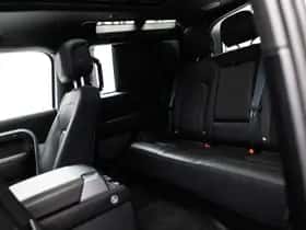 Land Rover Defender (2021) thumbnail 23