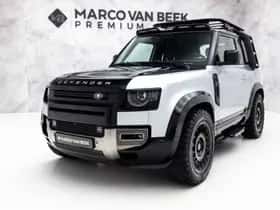 Land Rover Defender (2021) thumbnail 4
