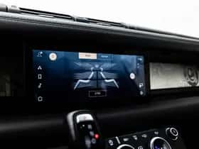 Land Rover Defender (2021) thumbnail 51