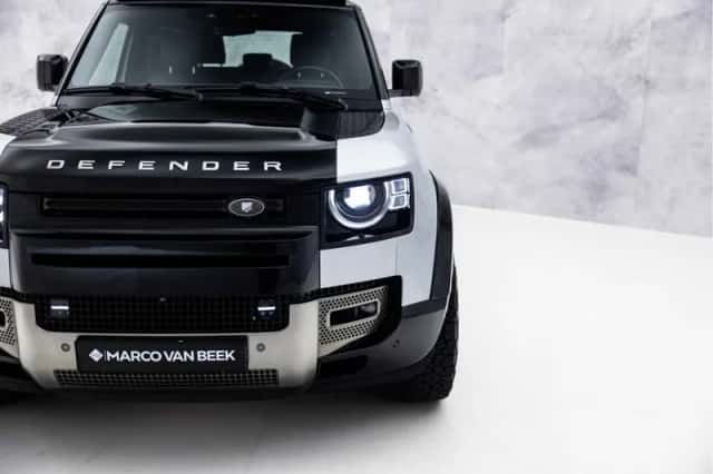 Land Rover Defender (2021) thumbnail 63
