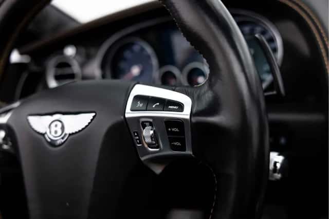 Bentley Continental GTC (2015) thumbnail 40