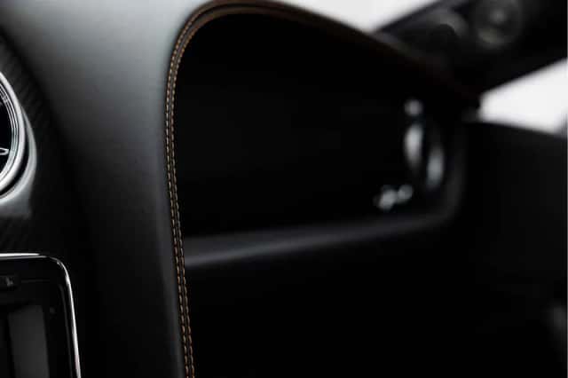 Bentley Continental GTC (2015) thumbnail 50