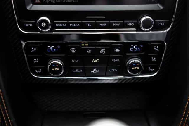 Bentley Continental GTC (2015) thumbnail 51
