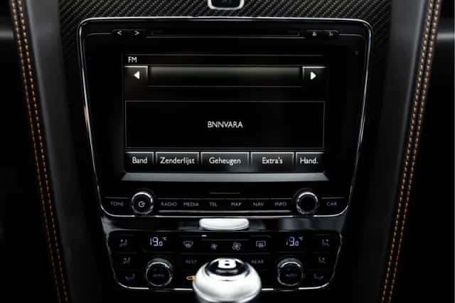 Bentley Continental GTC (2015) thumbnail 54