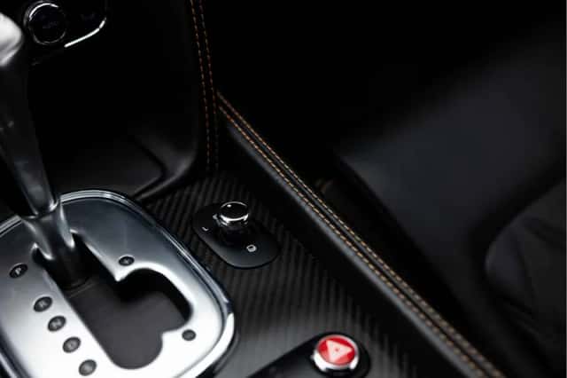 Bentley Continental GTC (2015) thumbnail 58