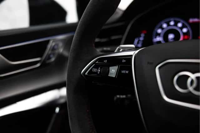 Audi RS6 (2020) thumbnail 34