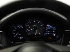 Porsche Macan (2022) thumbnail 29