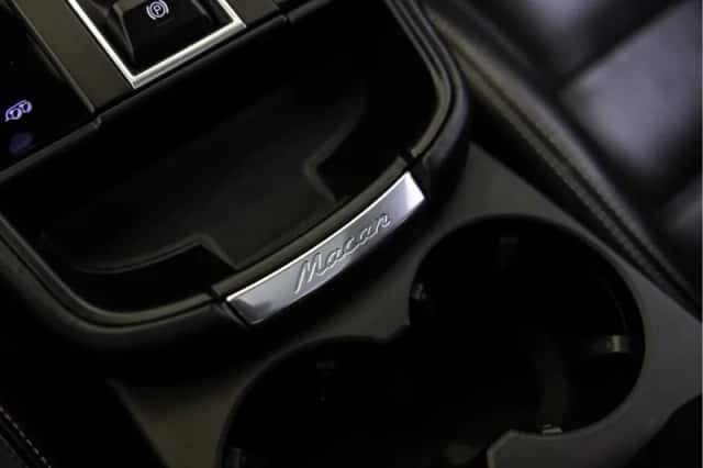 Porsche Macan (2022) thumbnail 47