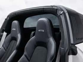 Porsche 911 (2022) thumbnail 27