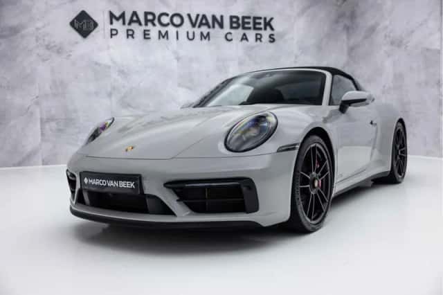 Porsche 911 (2022) thumbnail 9
