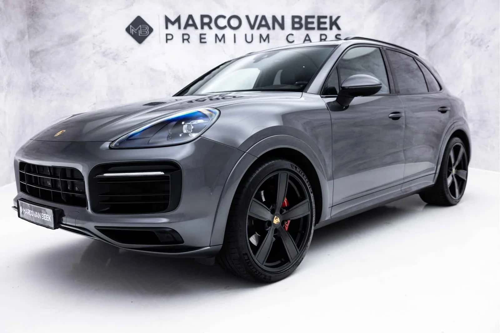 Porsche Cayenne (2019) — foto 1