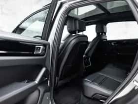 Porsche Cayenne (2019) thumbnail 12