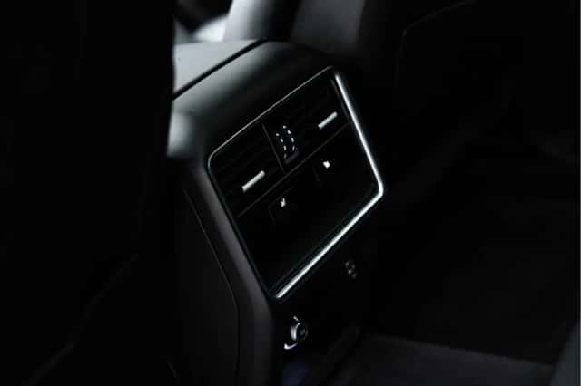 Porsche Cayenne (2019) thumbnail 14