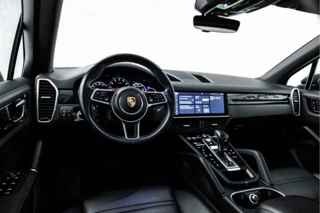 Porsche Cayenne (2019) thumbnail 15