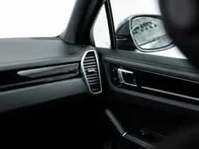 Porsche Cayenne (2019) thumbnail 20