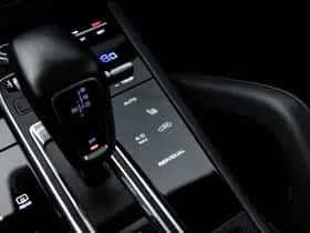 Porsche Cayenne (2019) thumbnail 43