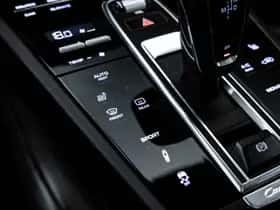 Porsche Cayenne (2019) thumbnail 44