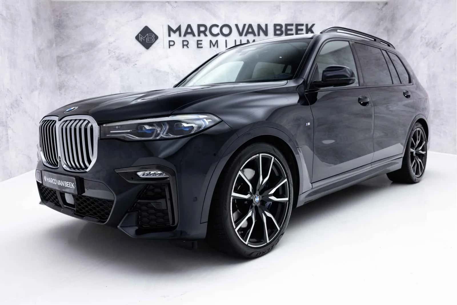 BMW X7 (2019) — foto 1