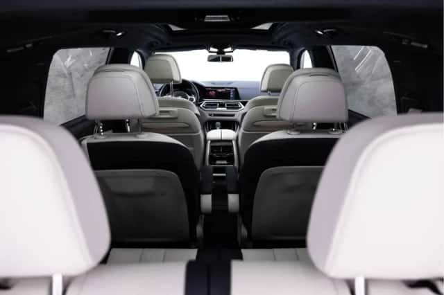 BMW X7 (2019) thumbnail 17