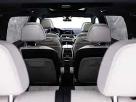 BMW X7 (2019) thumbnail 17