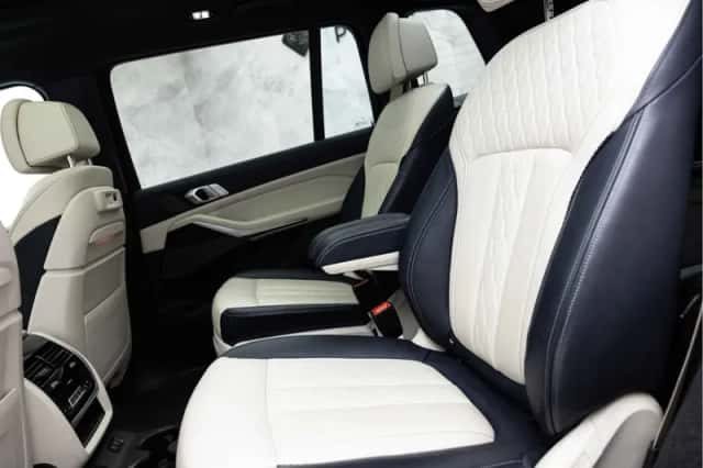 BMW X7 (2019) thumbnail 22