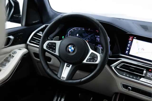 BMW X7 (2019) thumbnail 25