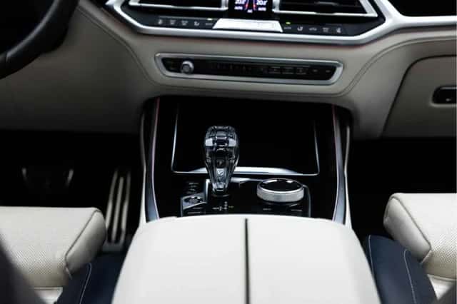 BMW X7 (2019) thumbnail 27
