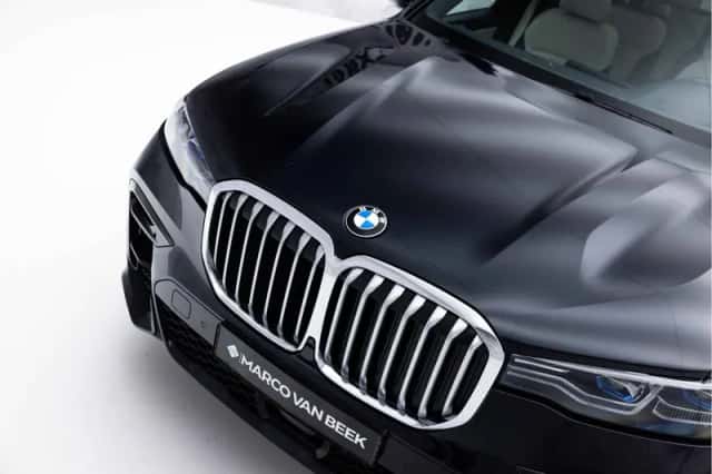 BMW X7 (2019) thumbnail 7