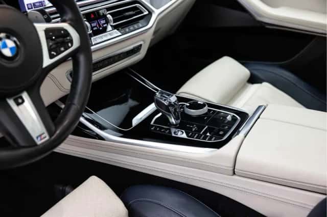 BMW X7 (2019) thumbnail 71
