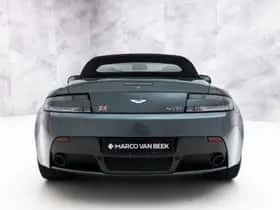Aston Martin V8 Vantage (2015) thumbnail 16