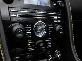 Aston Martin V8 Vantage (2015) thumbnail 57