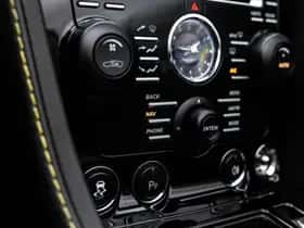 Aston Martin V8 Vantage (2015) thumbnail 58