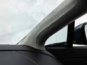 Aston Martin V8 Vantage (2015) thumbnail 68
