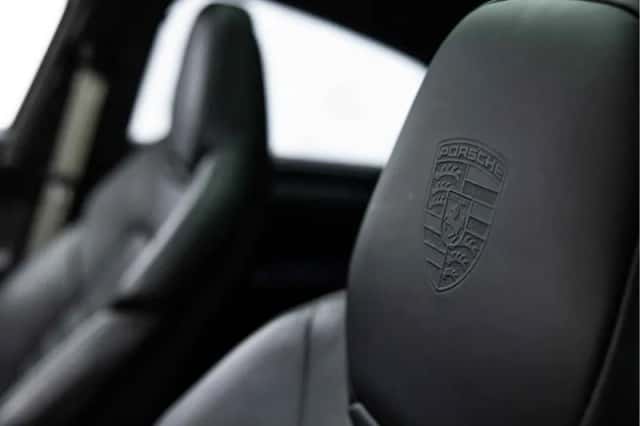 Porsche Cayenne (2023) thumbnail 16