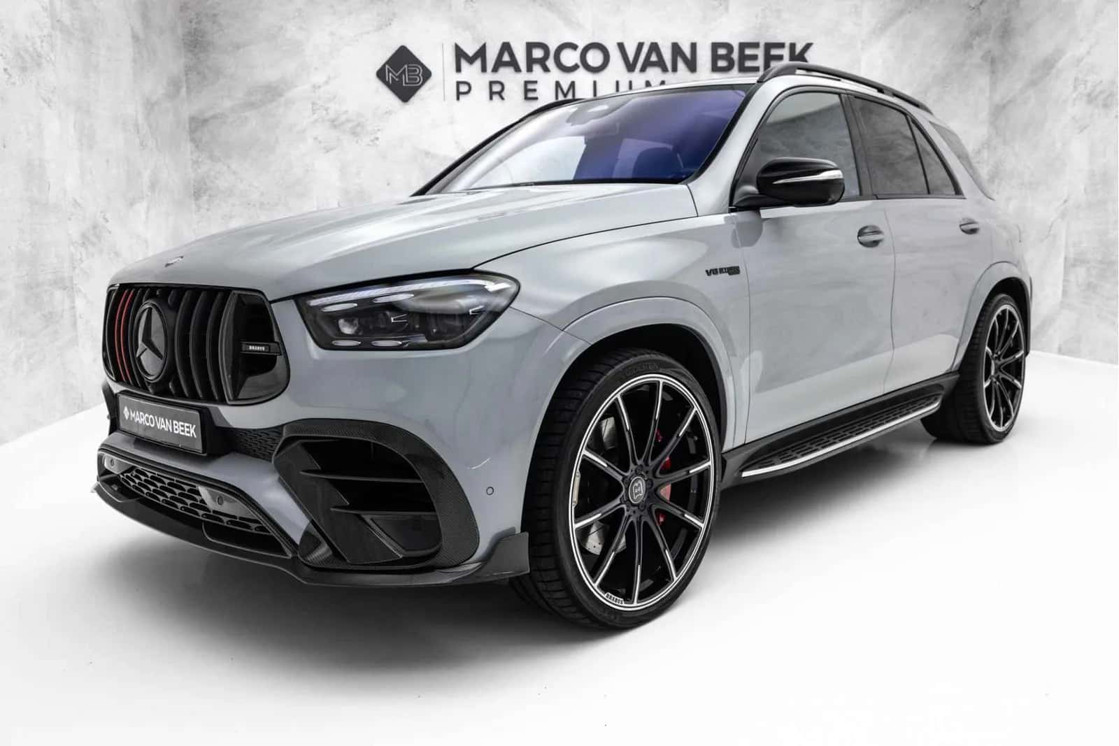 Mercedes-Benz GLE (2024) — foto 1